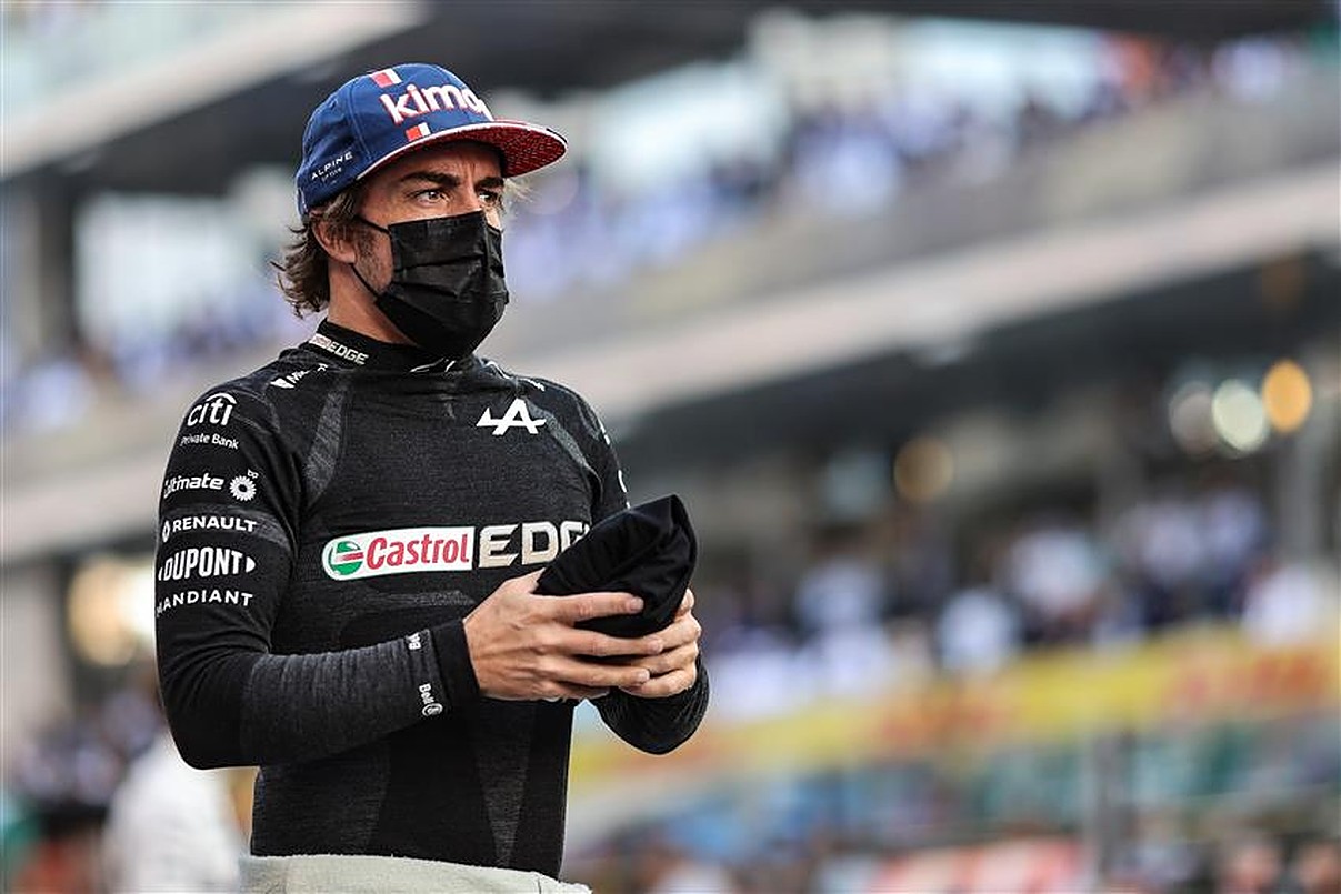 Alpine-F1-driver-Fernando-Alonso-in-2021.v1.jpg