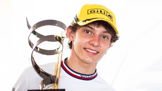 Andrea-Kimi-Antonelli-Mercedes-2023-169Inline-f72bbdd6-2083715.jpg