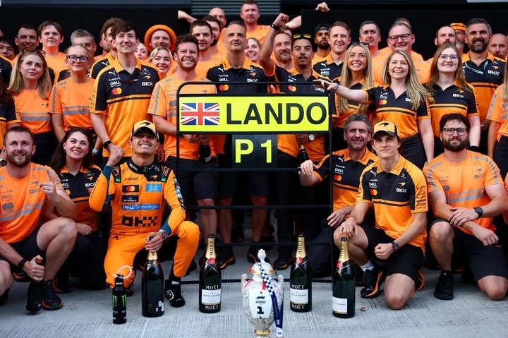 oscar-piastri-mclaren-andrea-s.jpg