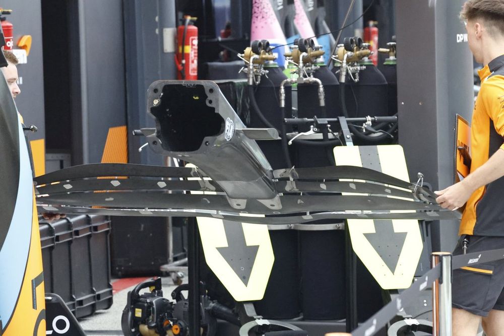 McLaren MCL60 technical detail