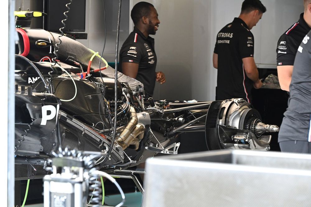 Mercedes W14 technical detail