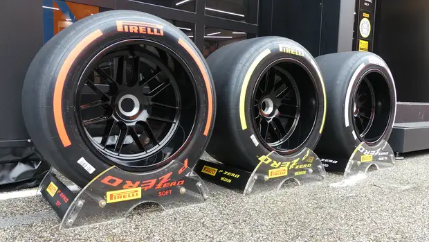 Pirelli - F1-Motorhomes 2022 - GP Emilia-Romagna - Imola