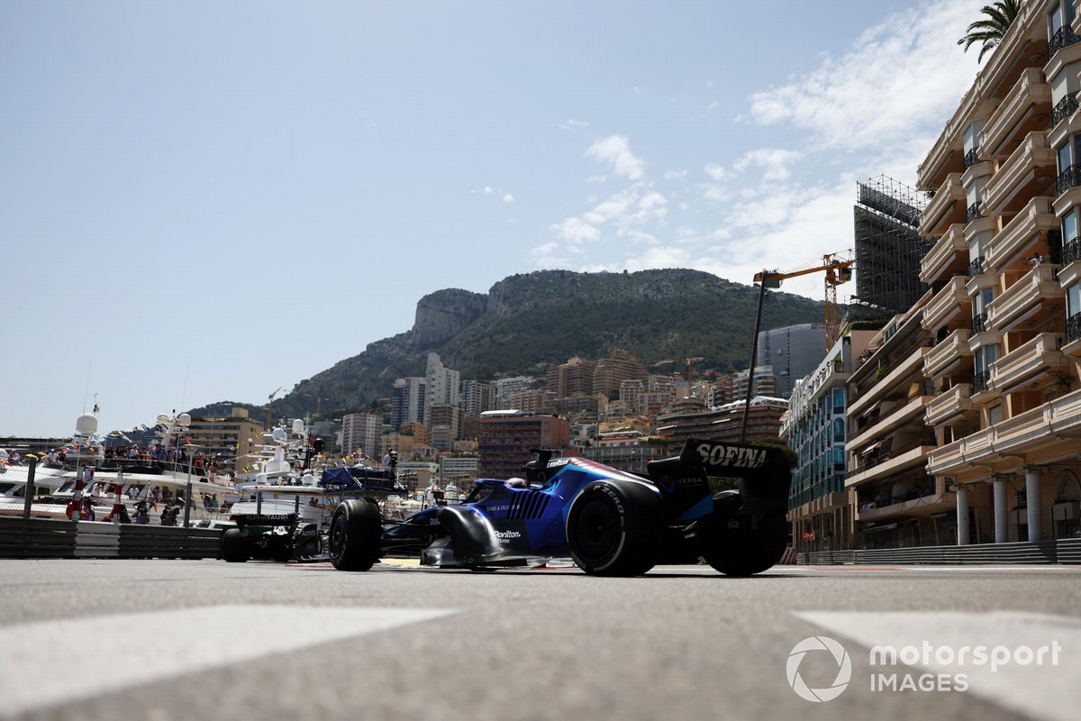 Alex Albon, Williams FW44