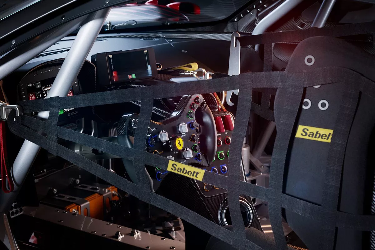 ferrari-296-gt3-cockpit-1.jpg