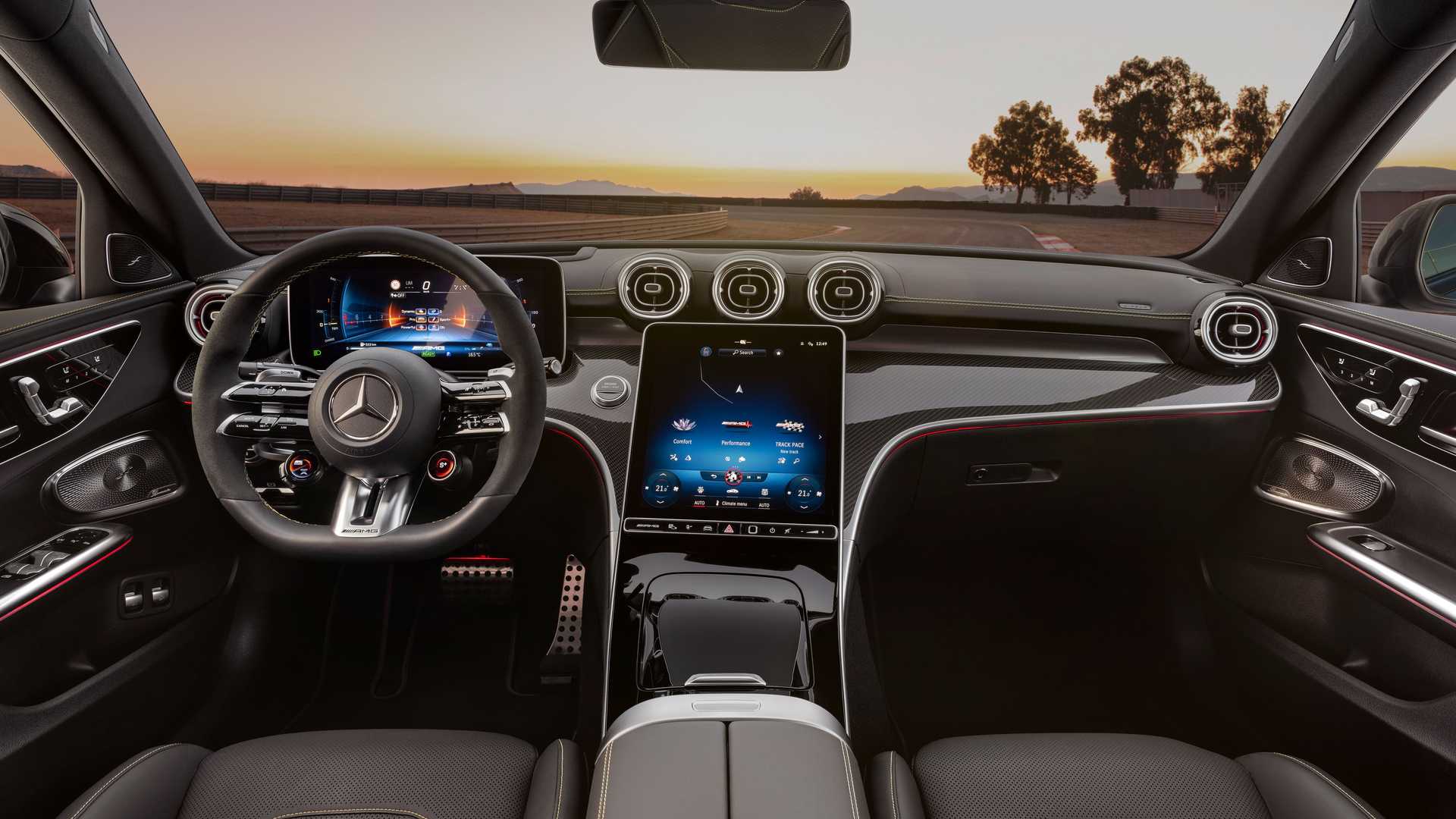 2024-mercedes-amg-c63-s-e-performance-interior-dashboard.jpg