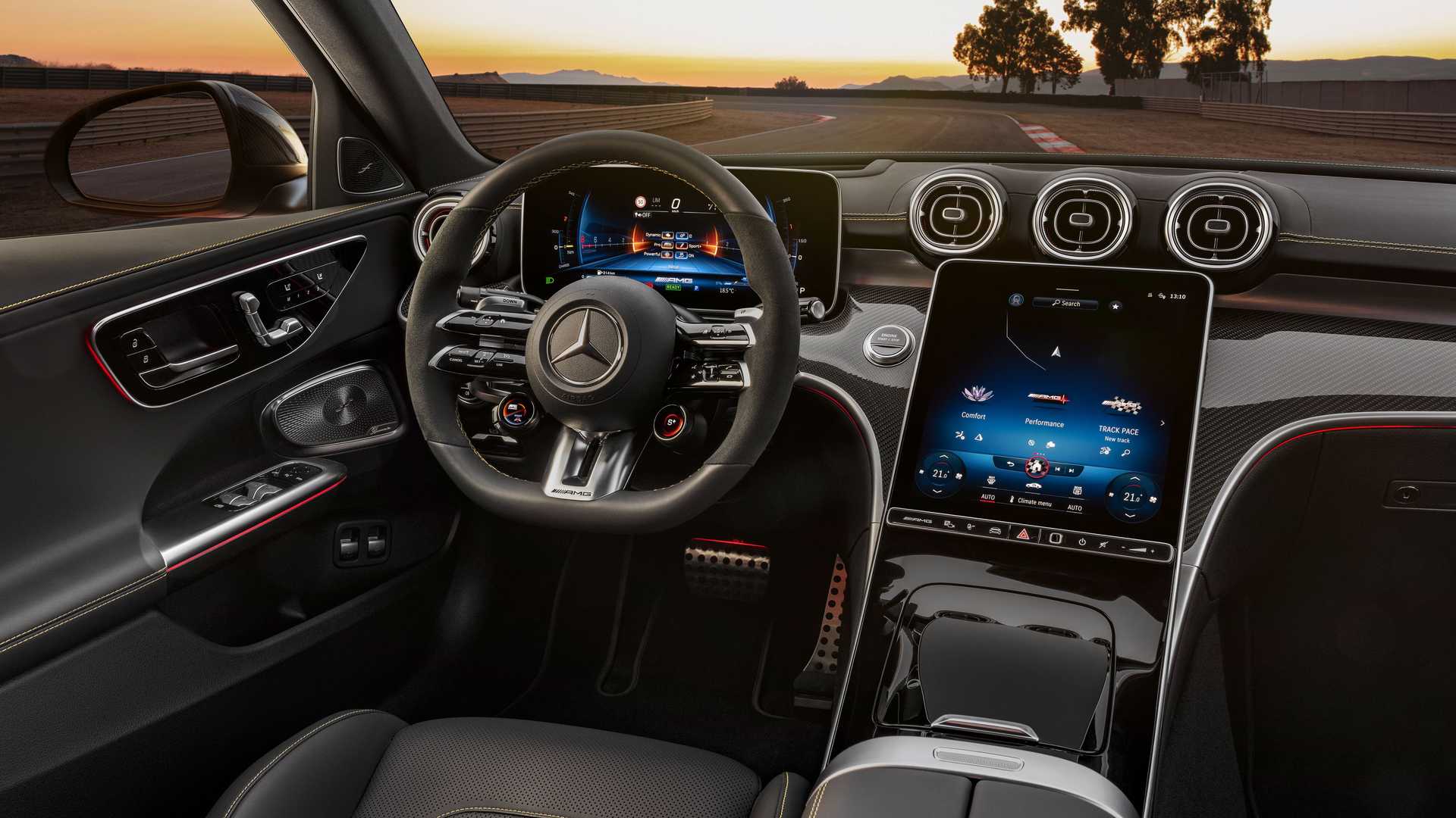 2024-mercedes-amg-c63-s-e-performance-interior-cockpit.jpg