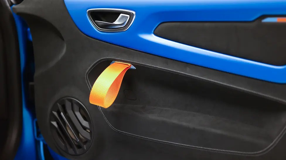 6-Alpine-A110-R-Fernando-Alonso.jpg