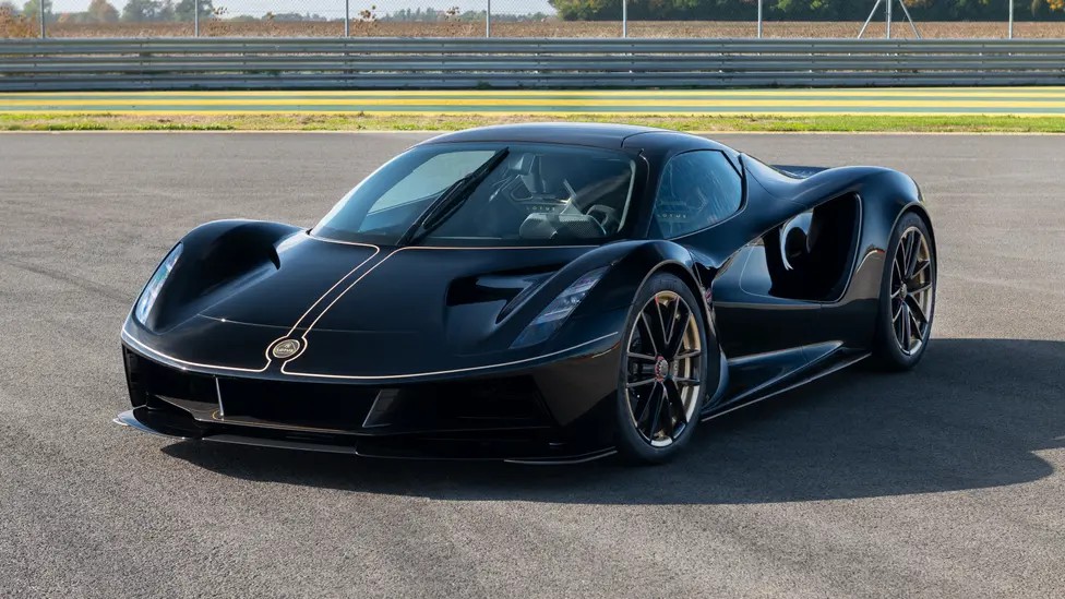 1-Lotus-Evija-Fittipaldi.jpg
