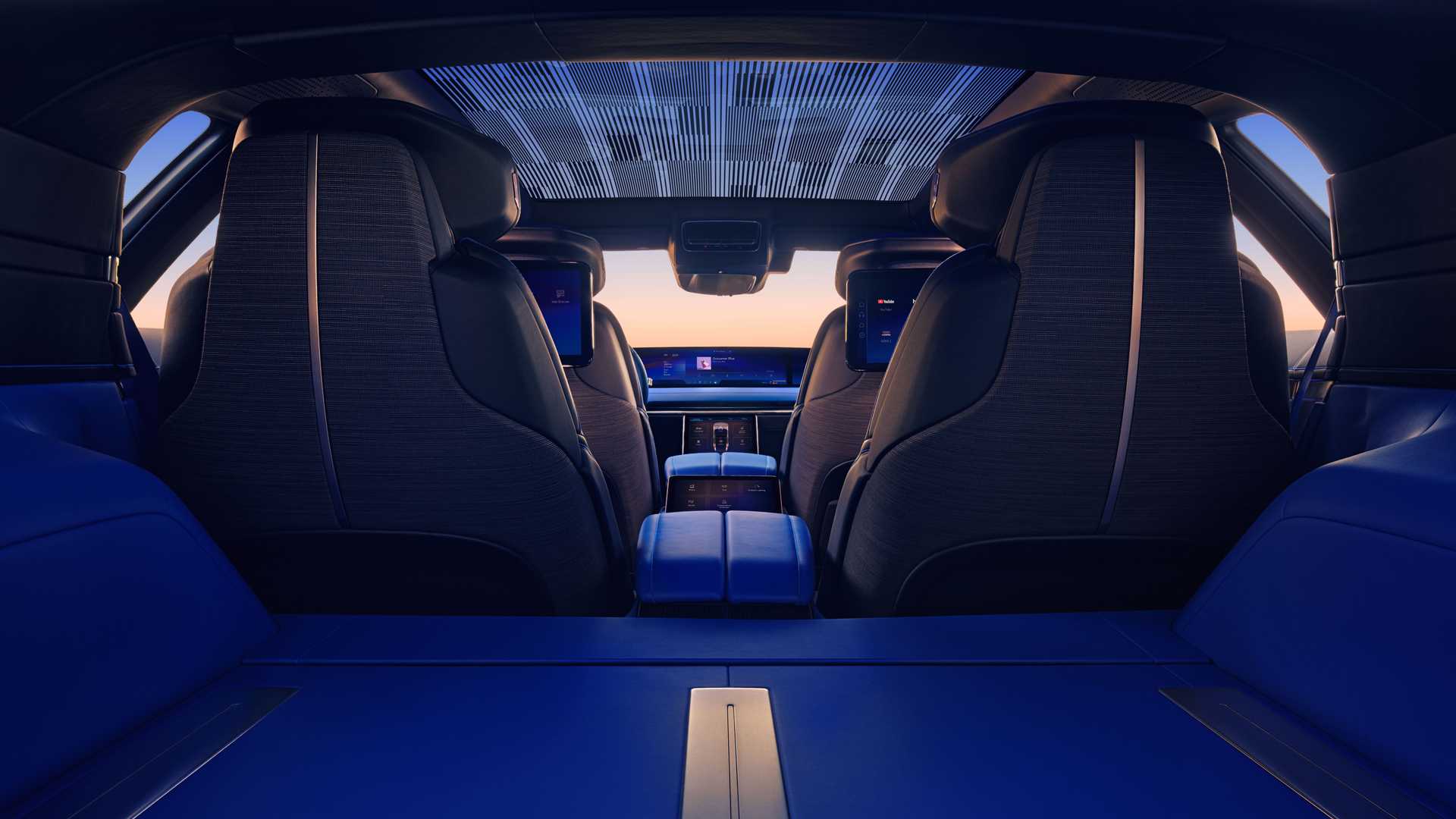 cadillac-celestiq-production-car-seats.jpg