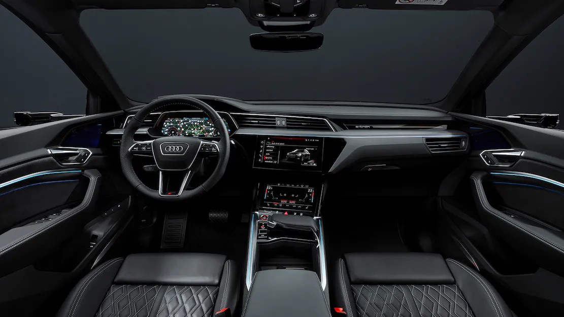 2024-audi-q8-etron-sq8-sportback-cabin.jpg