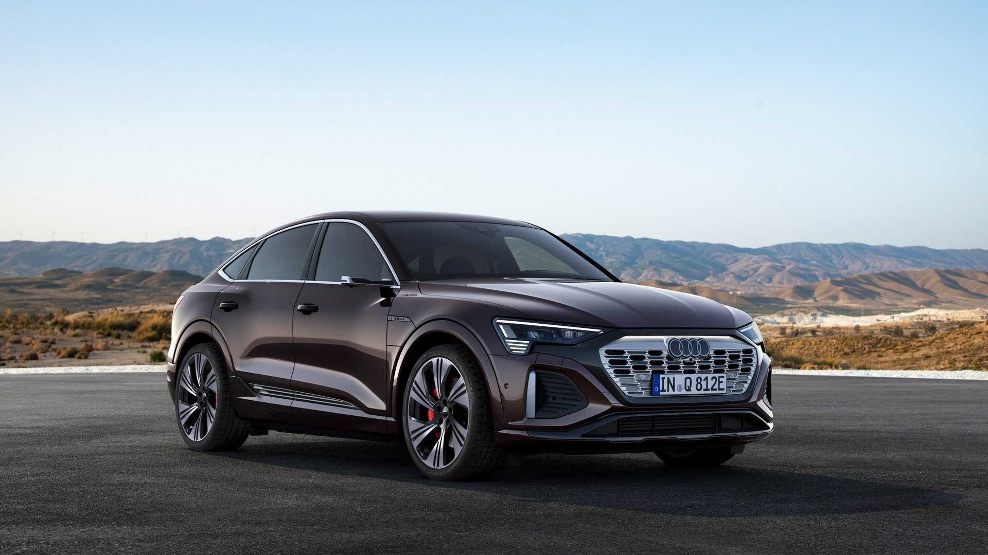 foto---audi-q8-e-tron-sportback-2023 (3).jpg
