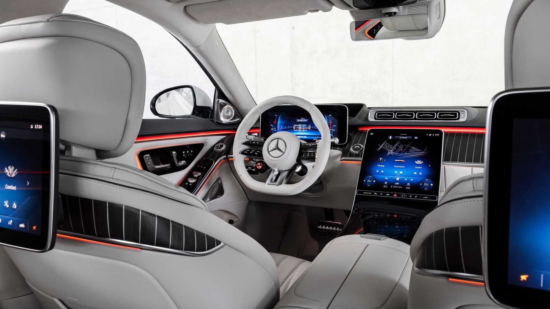 2023-mercedes-amg-s-63-e-performance (8).jpg