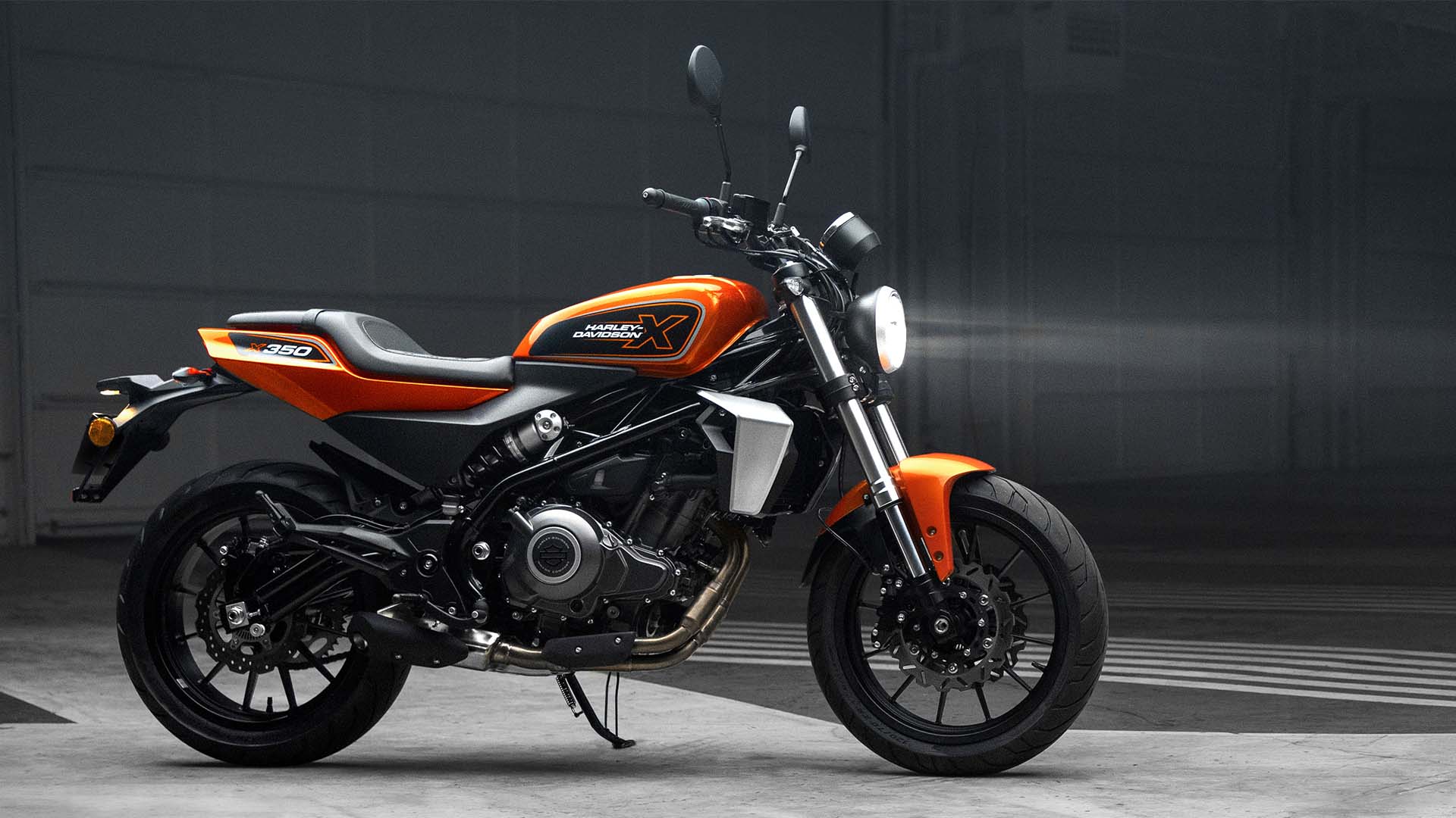 Harley-DavidsonX350_web01_1920x1080.jpg