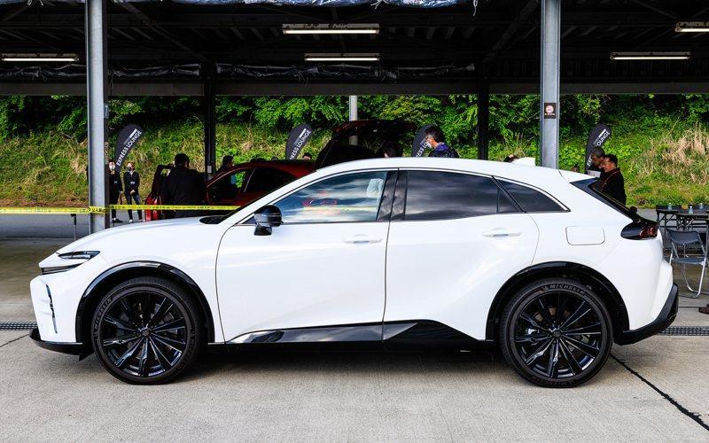 005Cp7TNgy1hdq1axr58yj30m80dwq50.jpg