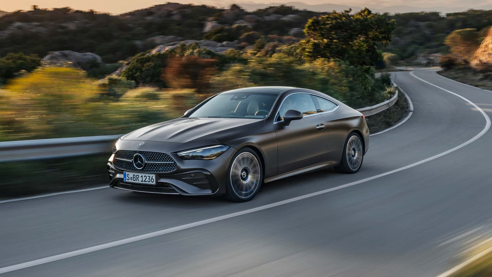mercedes-benz-cle-2023.jpg