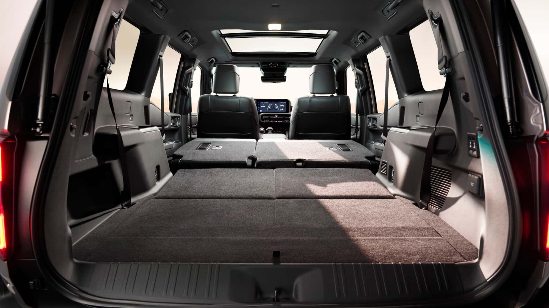 2024-toyota-land-cruiser-euro-spec (7).jpg