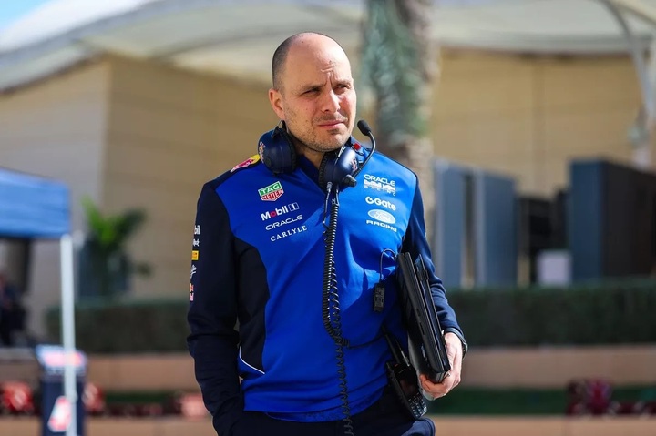 gianpiero-lambiase-red-bull-ra.jpg gianpiero-lambiase-red-bull-ra.jpg