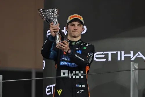 mclaren-oscar-piastri-jpg